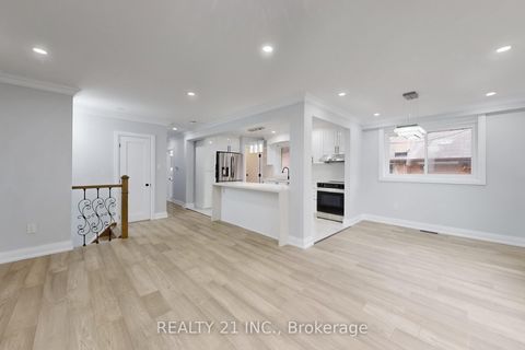 Photo 9 at 7 Stoney Creek Drive, West Hill, Toronto
