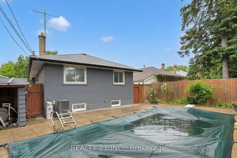 Photo 43 at 7 Stoney Creek Drive, West Hill, Toronto
