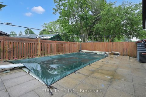 Photo 45 at 7 Stoney Creek Drive, West Hill, Toronto