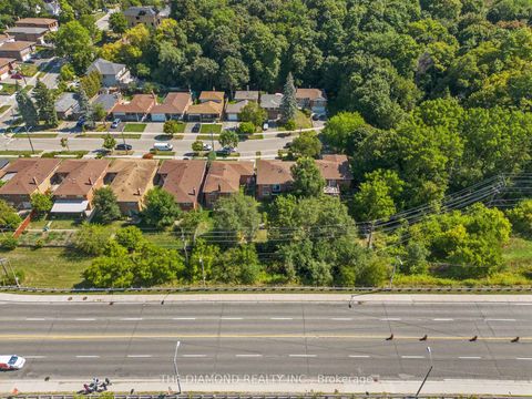 Photo 45 at 14 Hentob Court, Beaumonde Heights, Toronto