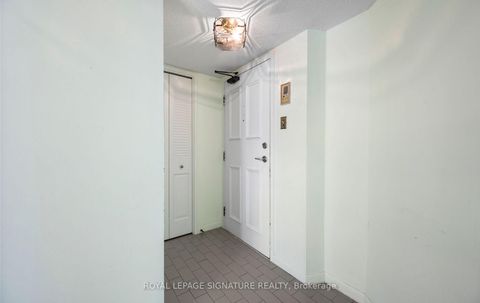 Photo 8 at 115 - 255 The Donway W, Don Mills, Toronto