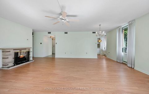 Photo 16 at 115 - 255 The Donway W, Don Mills, Toronto