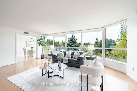 Photo 2 at 301 - 7300 Yonge Street, Yorkhill, Vaughan