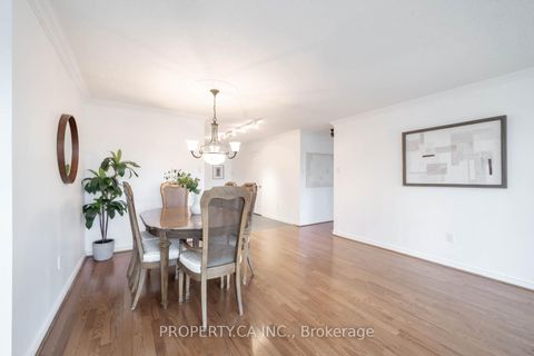 Photo 7 at 301 - 7300 Yonge Street, Yorkhill, Vaughan