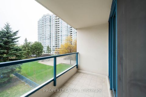 Photo 21 at 301 - 7300 Yonge Street, Yorkhill, Vaughan