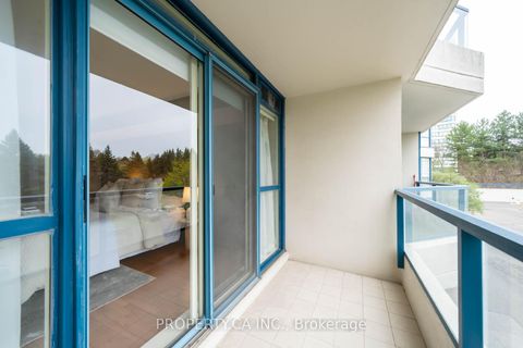 Photo 22 at 301 - 7300 Yonge Street, Yorkhill, Vaughan