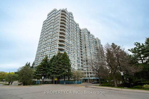 Photo 23 at 301 - 7300 Yonge Street, Yorkhill, Vaughan