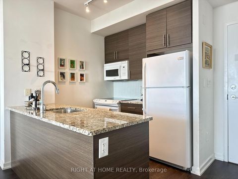 Photo 14 at 2109 - 70 Forest Manor Road, Henry Farm, Toronto