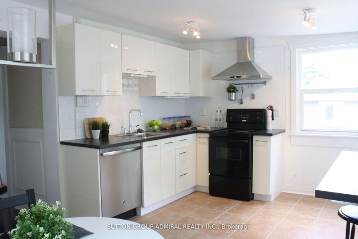 Photo 33 at 117 BELLHAVEN Road, Woodbine Corridor, Toronto