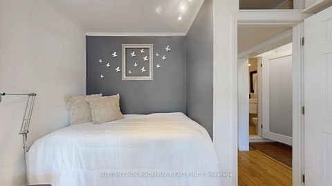 Photo 17 at 117 BELLHAVEN Road, Woodbine Corridor, Toronto