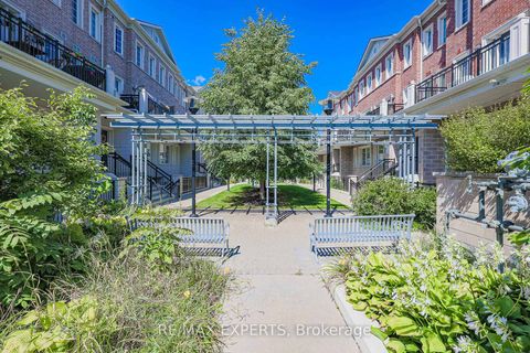 Photo 5 at B11 - 26 Bruce Street W, East Woodbridge, Vaughan