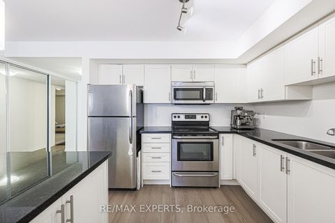 Photo 12 at B11 - 26 Bruce Street W, East Woodbridge, Vaughan