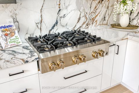 Photo 14 at 203 Scarboro Crescent, Cliffcrest, Toronto