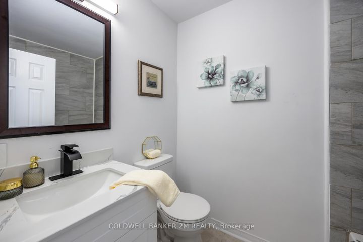Photo 9 at 82 Durham Street, Vanier, Oshawa