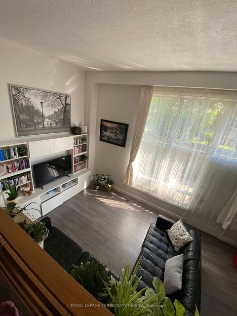 Photo 8 at 8 - 431 Mill Road, West Deane, Toronto