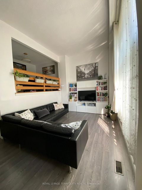 Photo 10 at 8 - 431 Mill Road, West Deane, Toronto