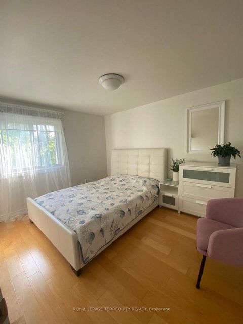 Photo 15 at 8 - 431 Mill Road, West Deane, Toronto
