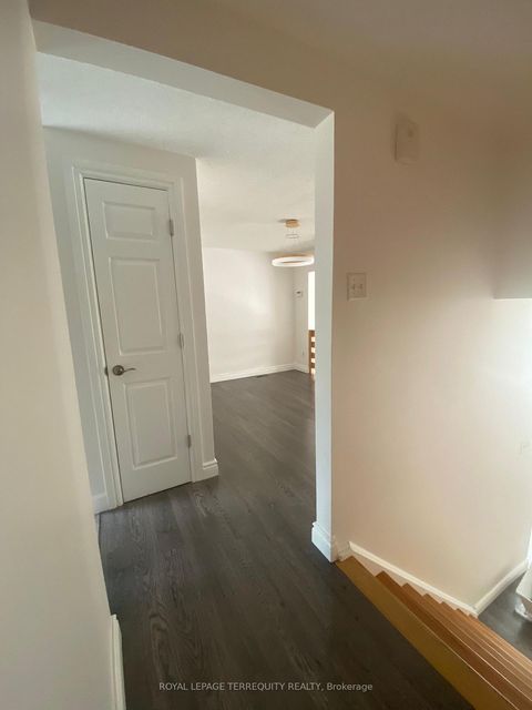 Photo 24 at 8 - 431 Mill Road, West Deane, Toronto