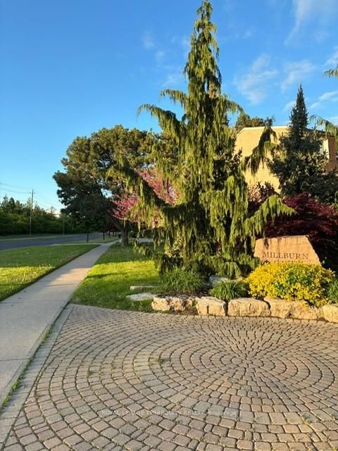 Photo 31 at 8 - 431 Mill Road, West Deane, Toronto