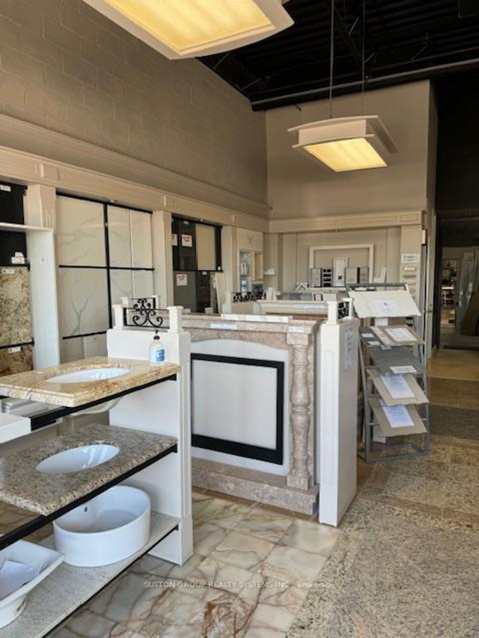 Unit 14 - 100 The East Mall, City Centre West, Toronto photo 0