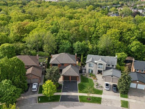 Photo 1 at 1379 Golden Meadow Trail, FA Falgarwood, Oakville