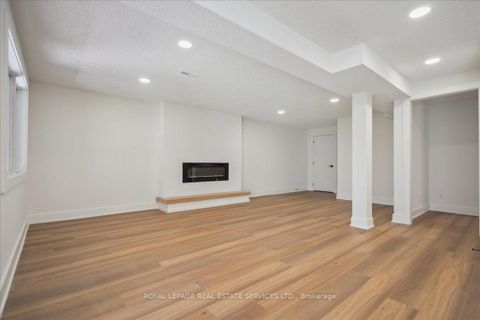Photo 37 at 1379 Golden Meadow Trail, FA Falgarwood, Oakville