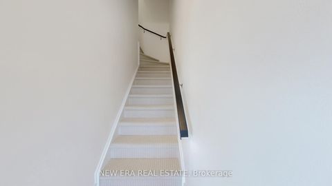 Photo 15 at 321 - 3078 Sixth Line, GO Glenorchy, Oakville