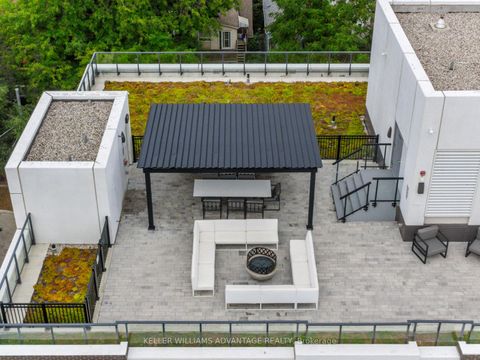 Photo 18 at 421 - 1630 Queen Street E, The Beaches, Toronto
