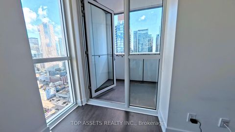 Photo 6 at 3006 - 318 Richmond Street W, Waterfront Communities C1, Toronto