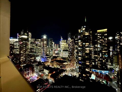 Photo 10 at 3006 - 318 Richmond Street W, Waterfront Communities C1, Toronto