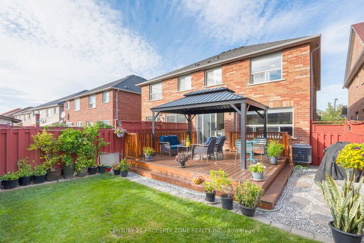 Photo 35 at 6496 RALLYMASTER Heights, Meadowvale Village, Mississauga