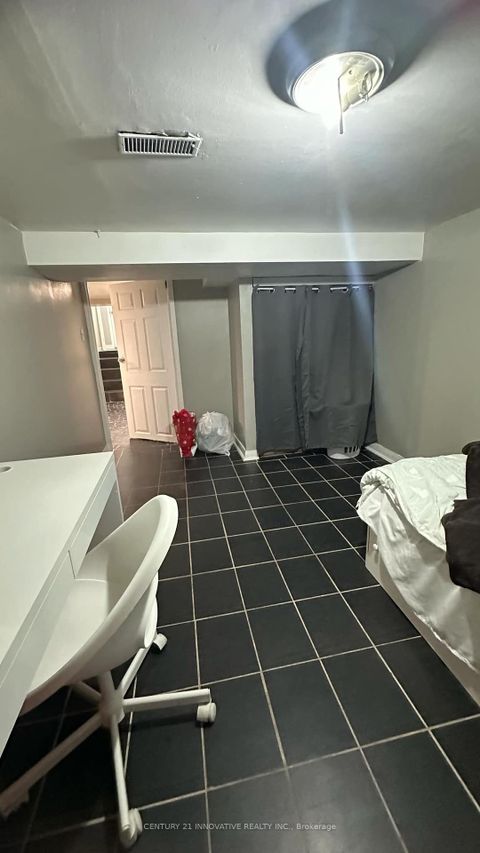 Photo 5 at 12 Bushwood Court S, Malvern, Toronto