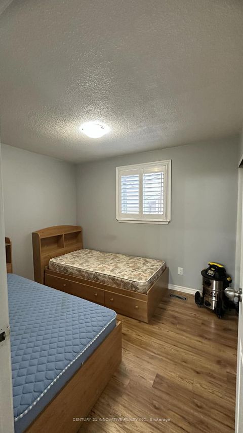 Photo 19 at 12 Bushwood Court S, Malvern, Toronto