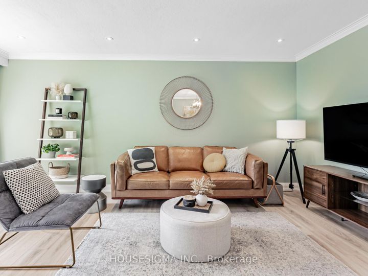 Photo 8 at 72 Ludstone Drive, Richview, Toronto