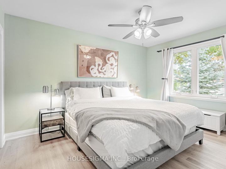 Photo 17 at 72 Ludstone Drive, Richview, Toronto