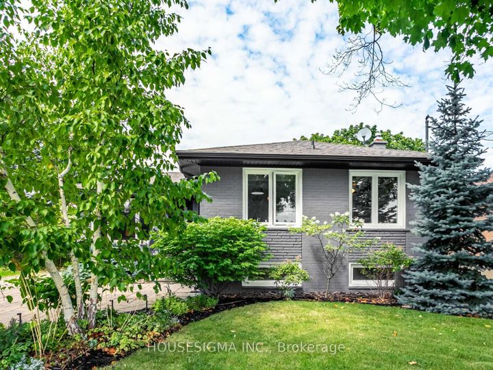 Photo 27 at 72 Ludstone Drive, Richview, Toronto