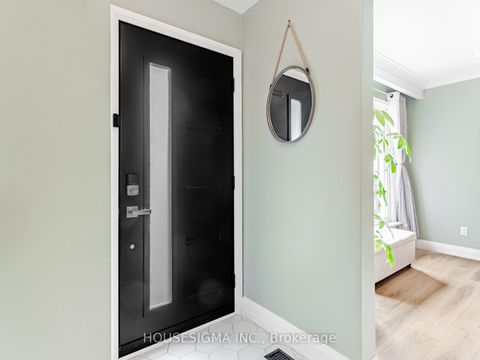 Photo 2 at 72 Ludstone Drive, Richview, Toronto