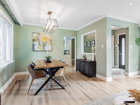 Photo 4 at 72 Ludstone Drive, Richview, Toronto