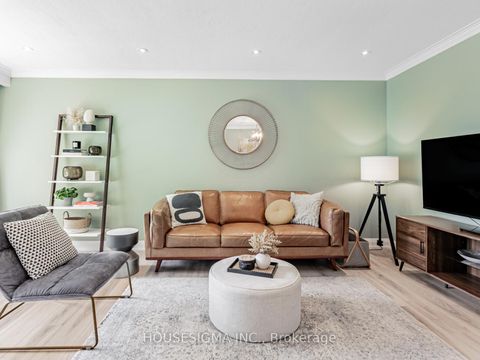 Photo 8 at 72 Ludstone Drive, Richview, Toronto