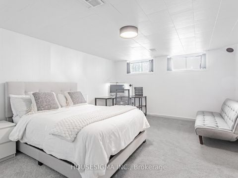 Photo 23 at 72 Ludstone Drive, Richview, Toronto
