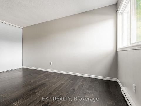 Photo 20 at 161 Milestone Crescent, Aurora Village, Aurora