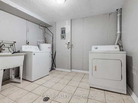 Photo 26 at 161 Milestone Crescent, Aurora Village, Aurora Photo 26 at 161 Milestone Crescent, Aurora Village, Aurora