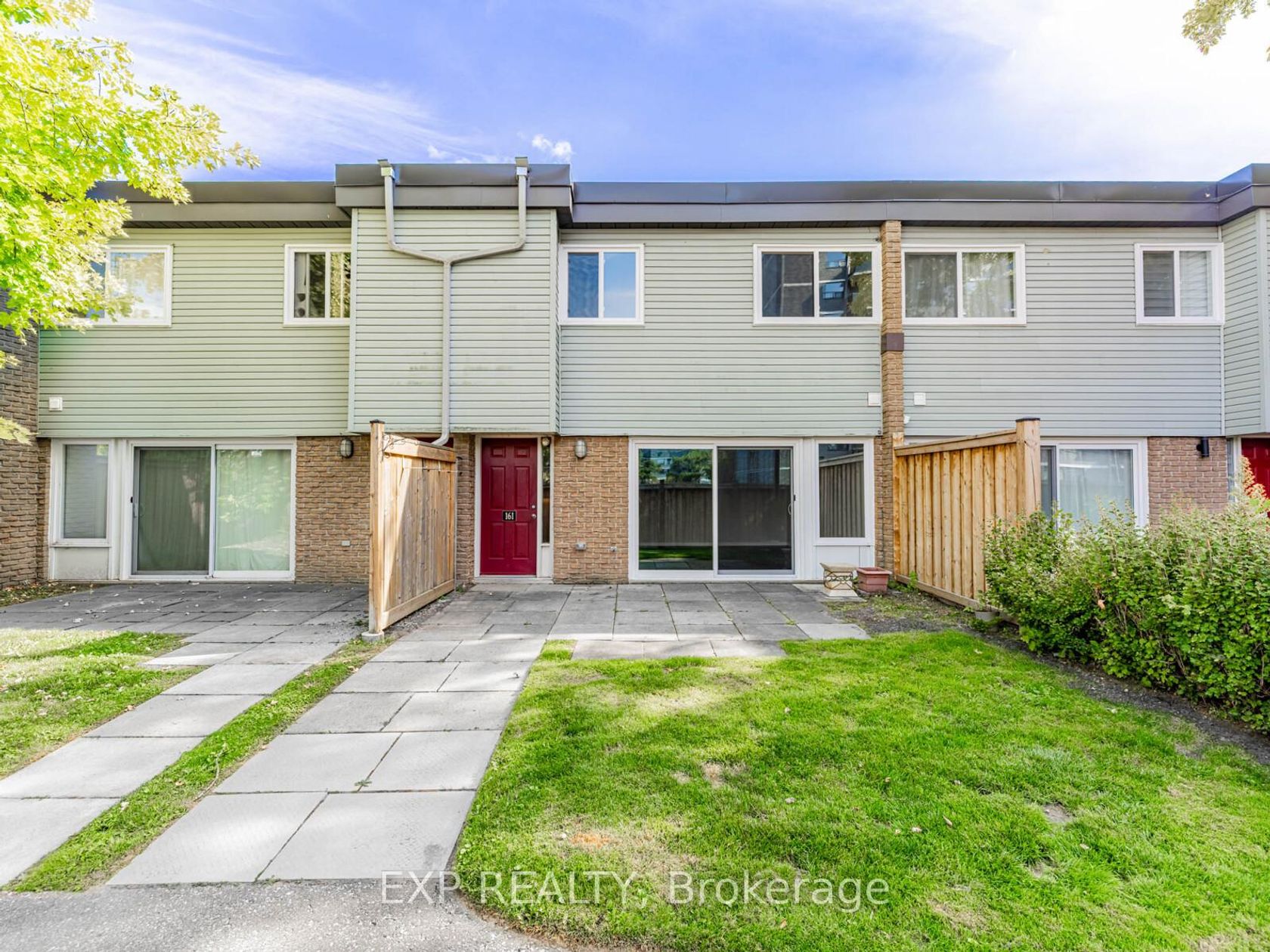 161 Milestone Crescent, Aurora Village, Aurora 