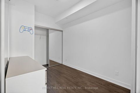 Photo 8 at 4009 - 1928 Lake shore Boulevard, Swansea, Toronto