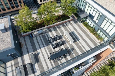Photo 5 at 204 - 99 Eagle Rock Way, Maple, Vaughan