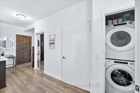 Photo 25 at 204 - 99 Eagle Rock Way, Maple, Vaughan