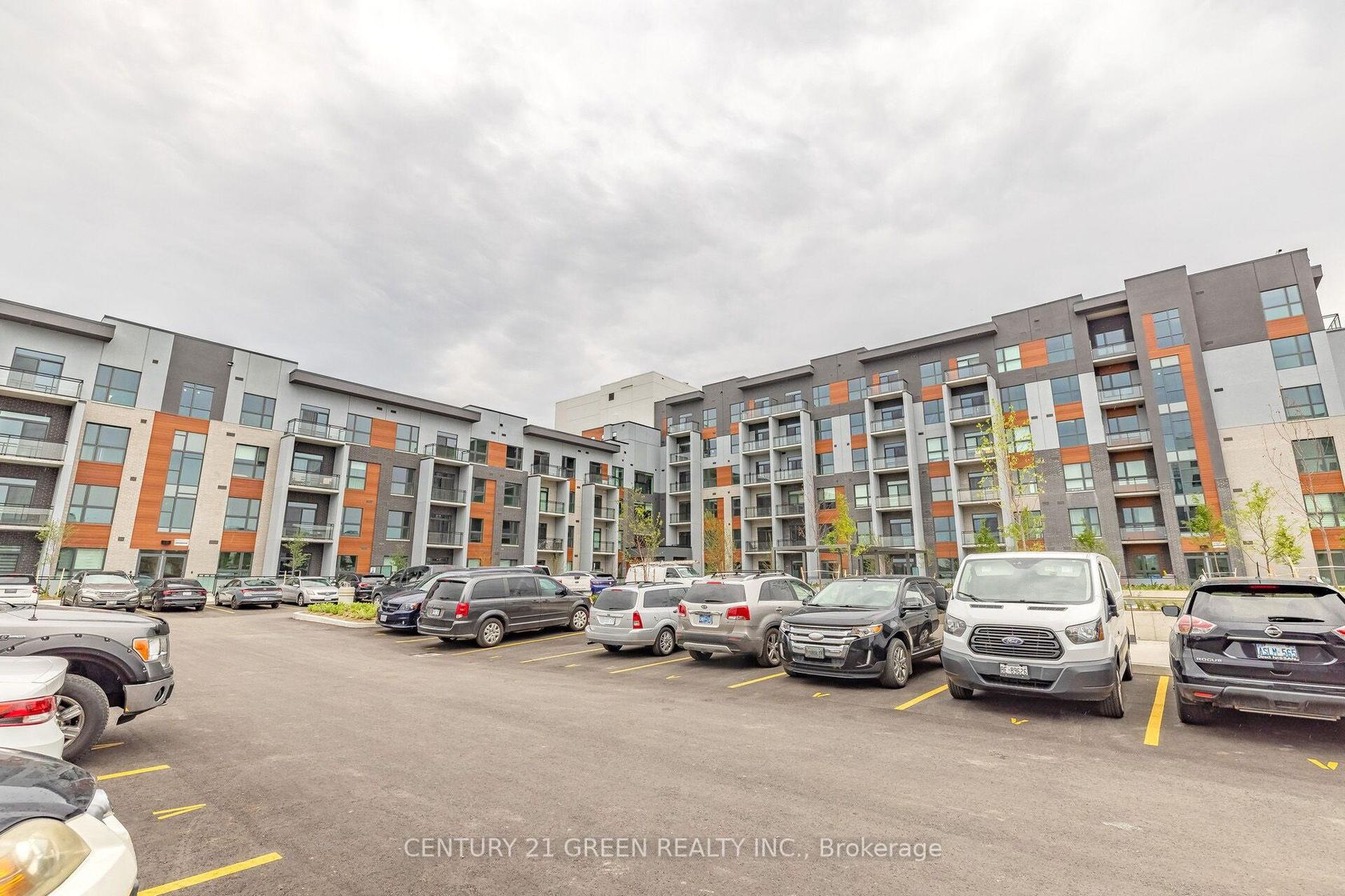 503 - 95 Dundas Street W, GO Glenorchy, Oakville 