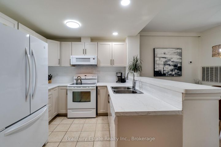 Photo 16 at 105 - 262 Dundas Street E, Waterdown, Hamilton