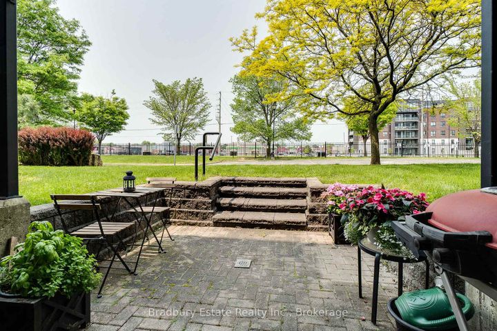 Photo 23 at 105 - 262 Dundas Street E, Waterdown, Hamilton
