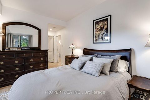 Photo 25 at 105 - 2 Aberfoyle Crescent, City Centre West, Toronto